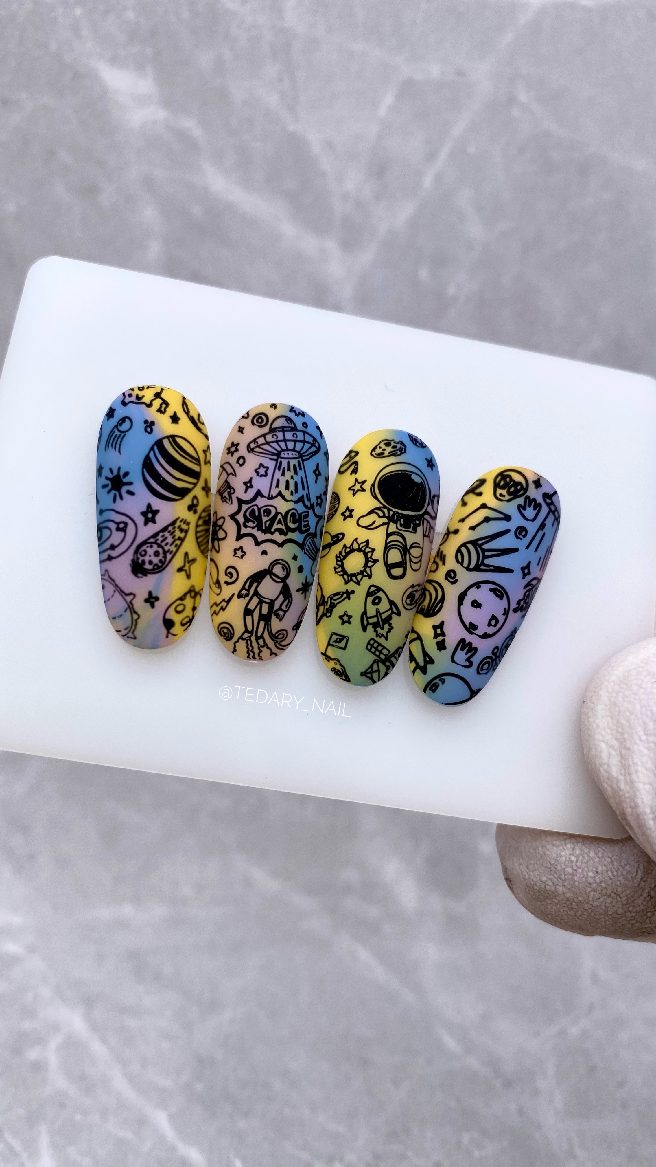 Swanky Stamping, Пластина 135